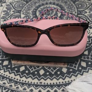 Kate Spade Tabitha sunglasses in Havana with Floral trim, comes with case. EUC